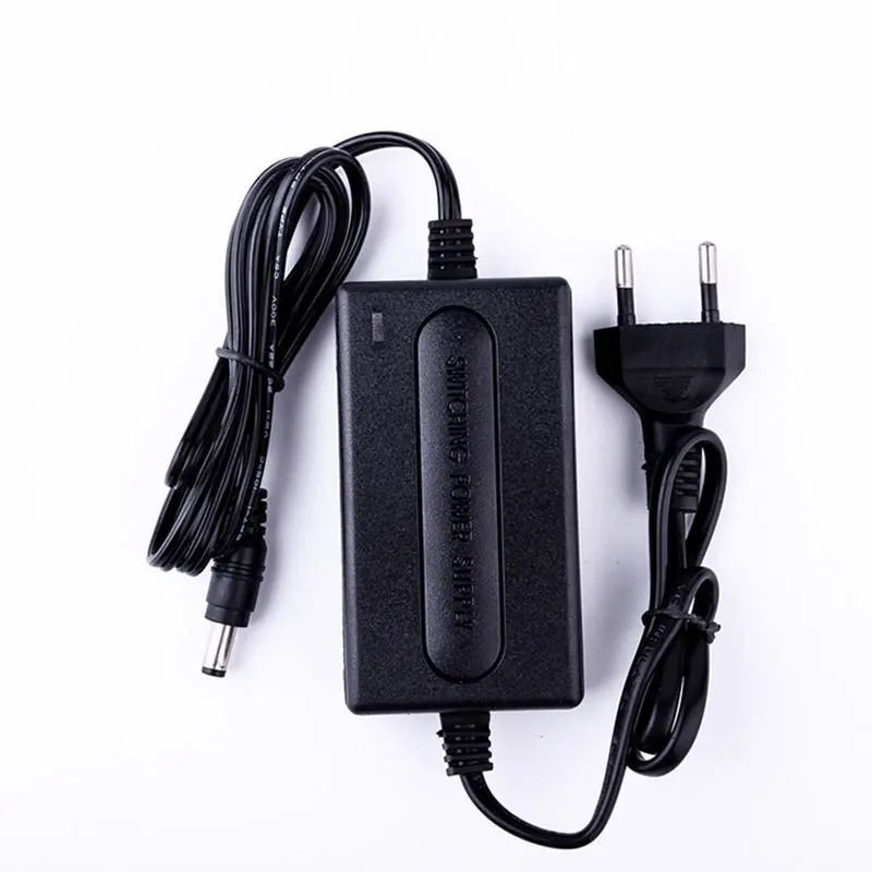 12V 2A Switch-Mode Strømforsyning