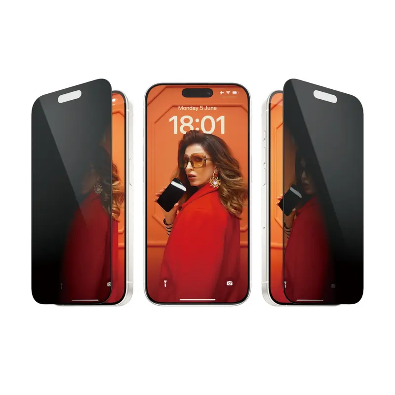 PanzerGlass® Privacy Skærmbeskyttelse iPhone 15 Pro | Ultra-Wide Fit m. EasyAligner